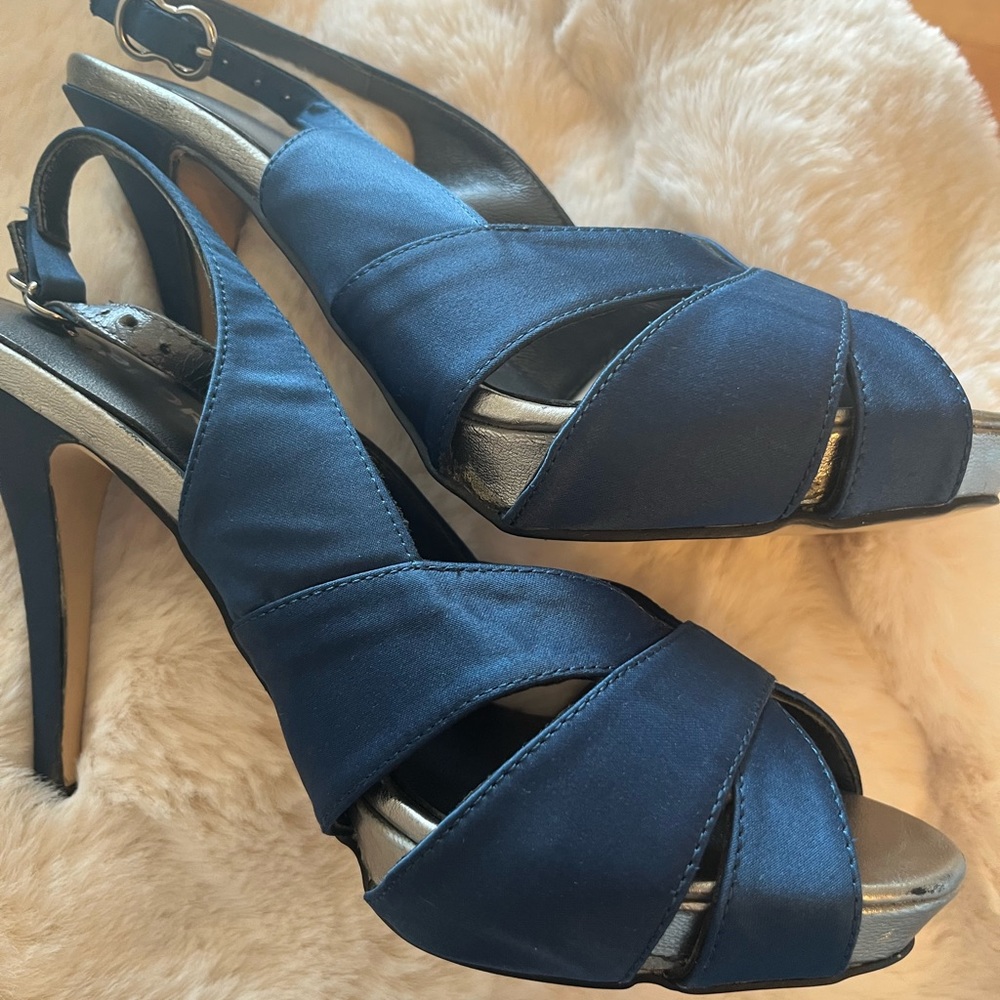 Pedro Miralles navy satin sling backs